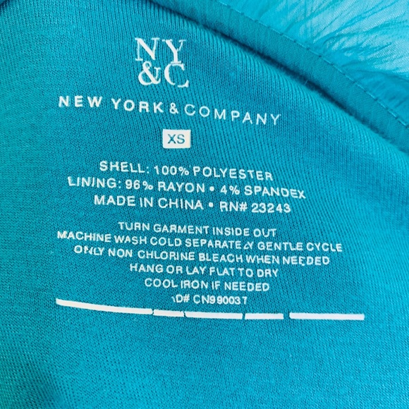 NY & Company Tank Top - Picture 5 of 6